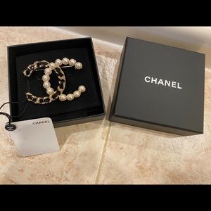 Chanel Pin